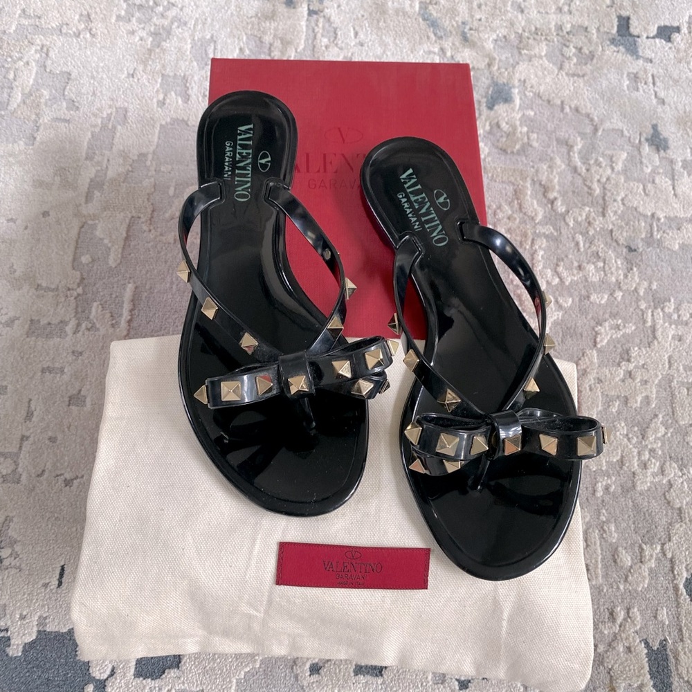 Valentino Rockstud Jelly Flip Flop